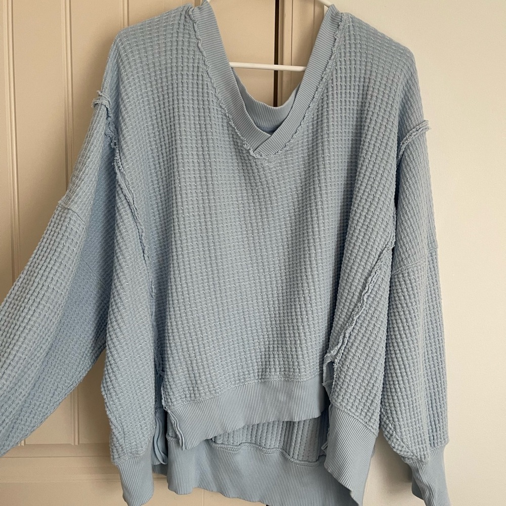 American eagle sweater